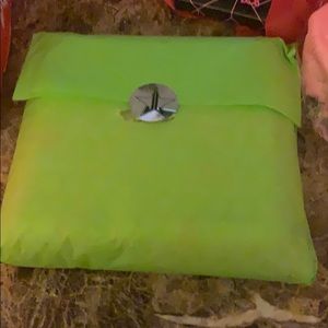 Brand new Jeffree star mini jaw breaker palette